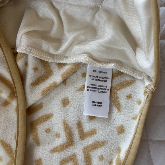 Ascend Women’s Pullover - Picture 7 of 8